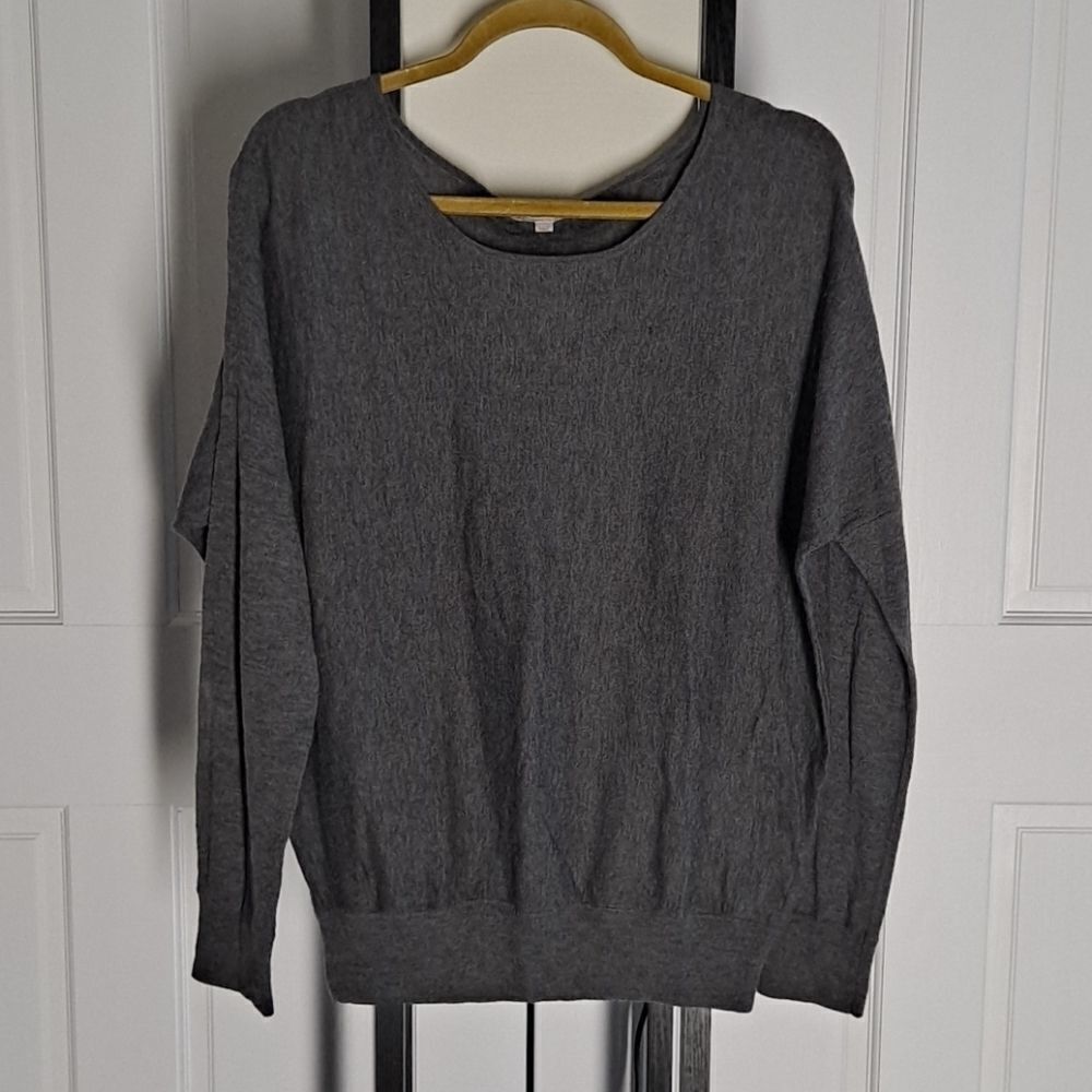 ‎Gap ladies pullover sweater NWOT